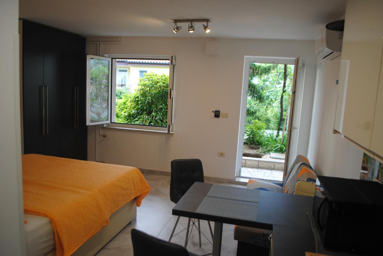 Apartments Samec Izola Eksteriør billede